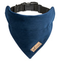 Sametová bandana pro psa – Indygo